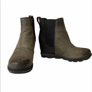 Sorel Joan of Artic Wedge Ankle Boots Size 5.5